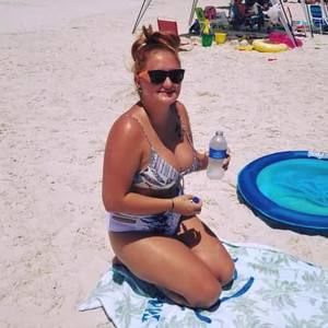 Meet your Posher, Kaci